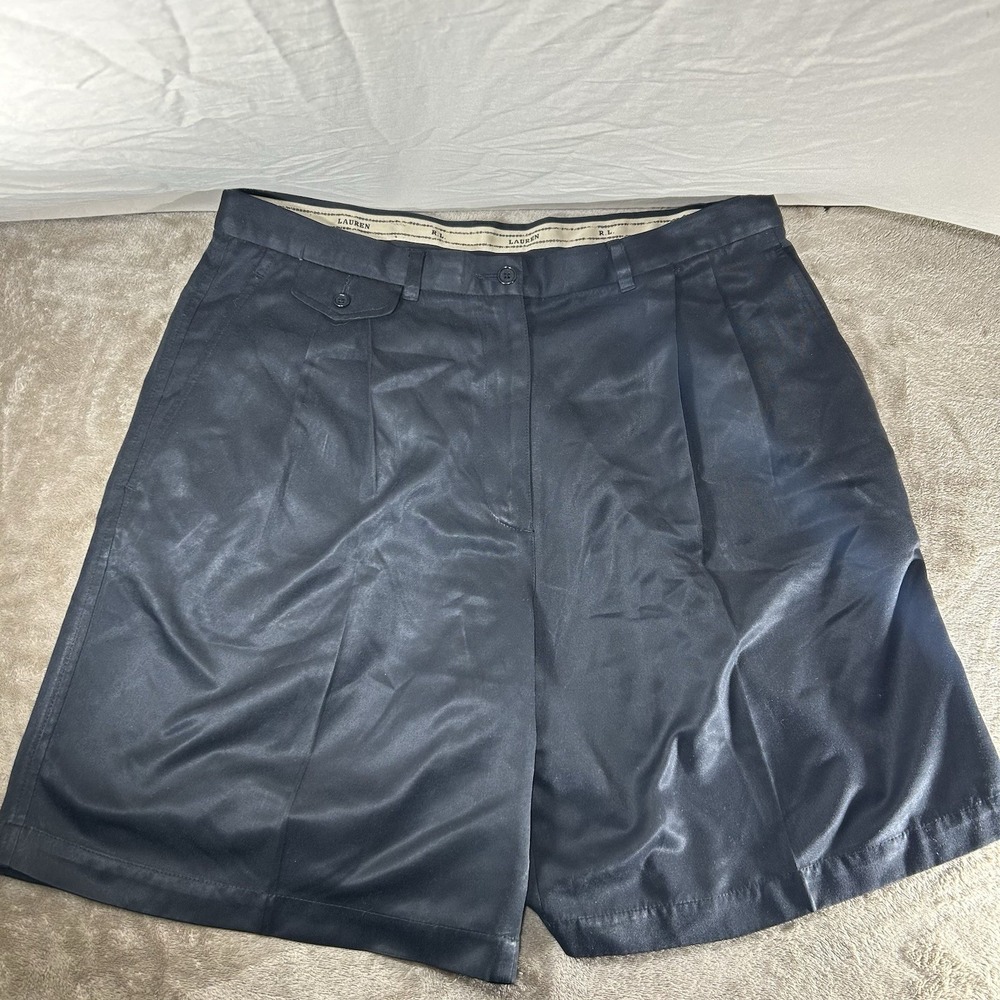 Lauren Ralph Lauren Women's Pleated Shorts Size 14 Black Microfiber High Rise